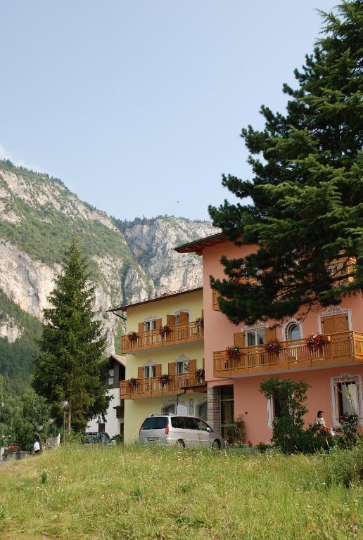 Hotel Fai Fai Della Paganella Esterno foto
