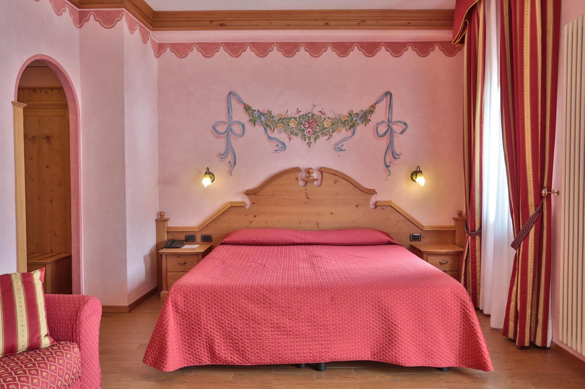Hotel Fai Fai Della Paganella Esterno foto