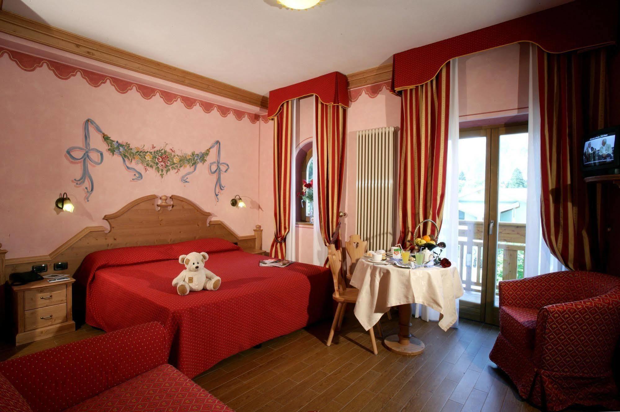 Hotel Fai Fai Della Paganella Esterno foto